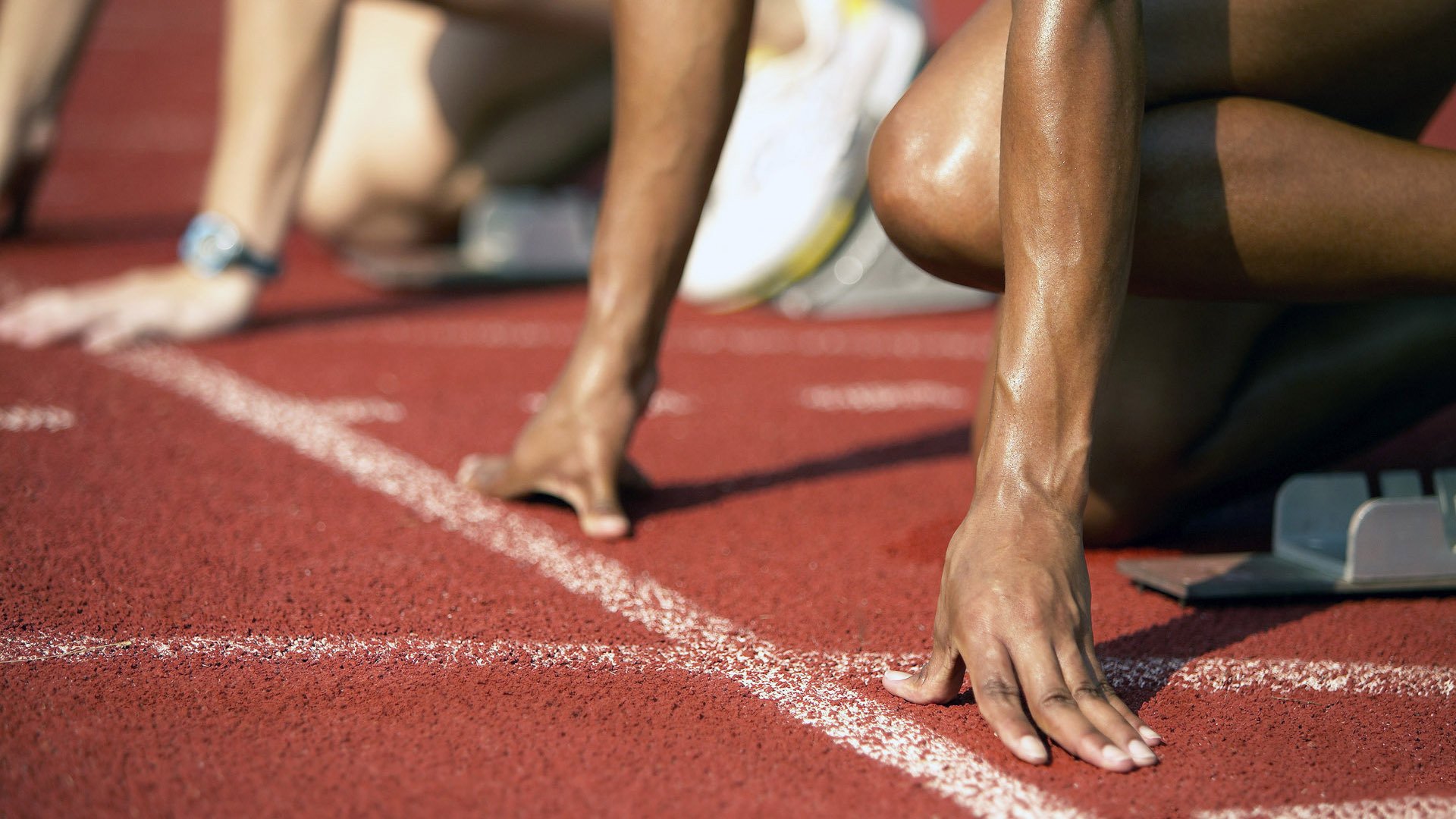 “诺克·达维德·彼得森在南非羚羊队中的关键时刻发挥”